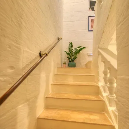 Impressive & Stylish Palazzino In Ddem1-3 Apartman *