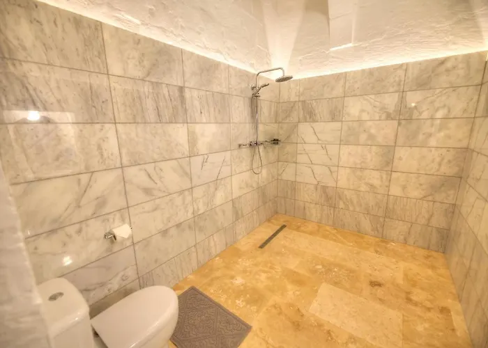 Impressive & Stylish Palazzino In Ddem1-3 Appartement Valletta