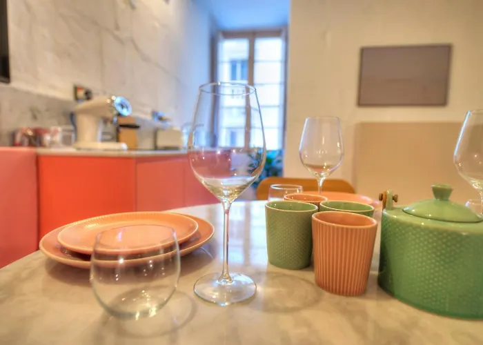 Impressive & Stylish Palazzino In Ddem1-3 Appartement